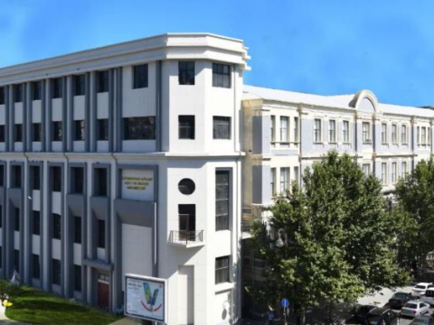 On minə yaxın tələbənin imtahan sessiyası başlayıb