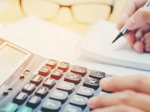 Paytaxt müəllimləri nə qədər əməkhaqqı alır?-BŞTİ-dən rəsmi açıqlama