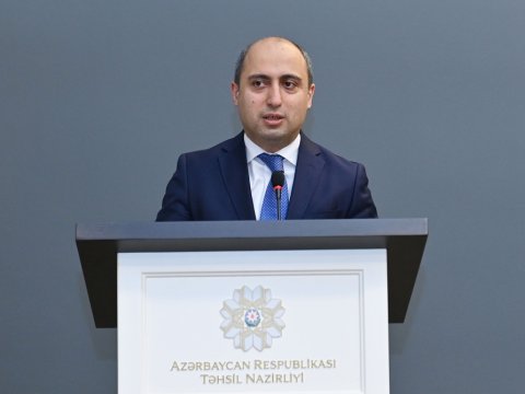 Ali təhsil müəssisələrinin əməkdaşlarına dövlət təltifləri təqdim edilib  