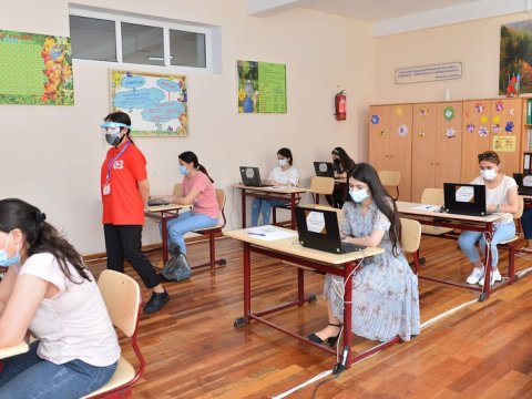 60 mindən çox namizəd müəllim olmaq üçün müraciət etdi