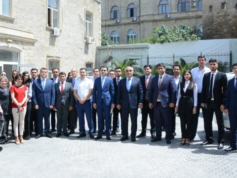 UNEC-də YAP Gənclər Birliyinin fəal üzvləri ilə görüş keçirilib-FOTO