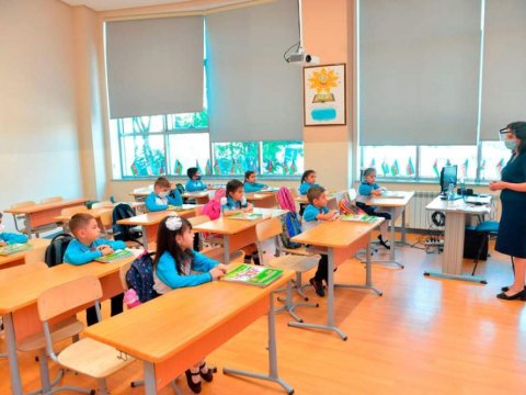 Lisey və gimnaziyalara qəbul olunan şagirdlər iyulun 5-dək seçim etməlidir  