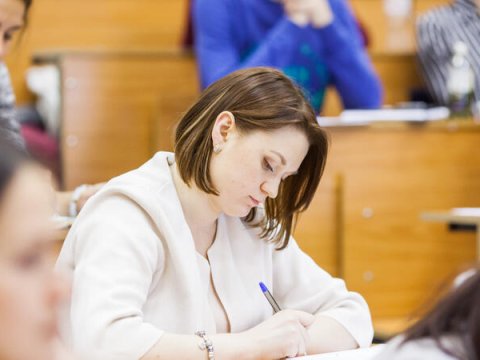 Ali təhsilə yeni yanaşma: Rektordan irad, deputatdan muxtariyyət tələbi...  