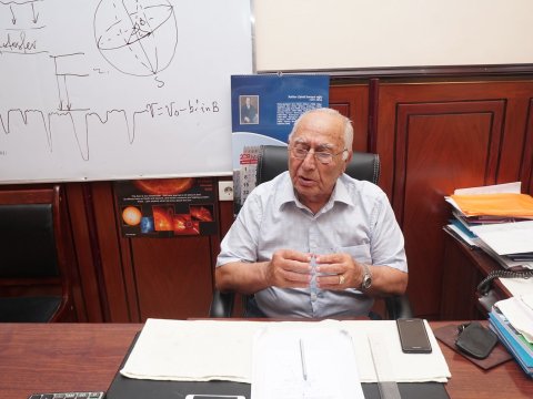 Astrofizik alim: “Kainatda elə alternativ dünyalar var ki, ordakılar bizə  ibtidai canlılar, “qarışqa” kimi baxırlar”-MÜSAHİBƏ    