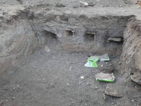 Qubada məktəb tikintisi zamanı qədim qəbirlər aşkarlanıb - FOTO  