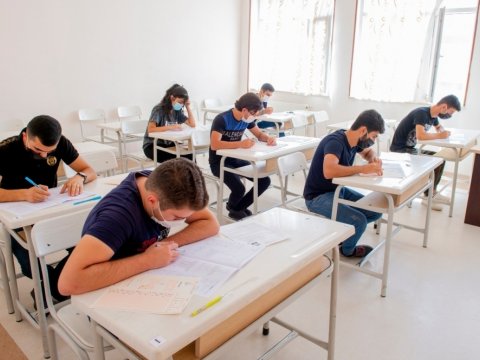 Bu gün 16 mindən çox abituriyent II ixtisas qrupu üzrə imtahan verəcək  