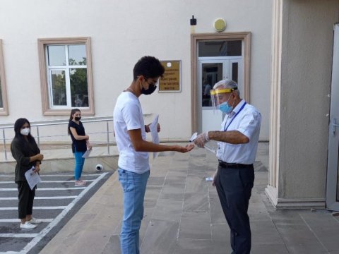 DİM tərəfindən I ixtisas qrupu üzrə ali təhsil müəssisələrinə qəbul imtahanı keçirilib