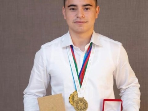 “Dərslərimlə yanaşı futbola və telefona da vaxt ayırmışam”-II qrup üzrə ölkə birincisi