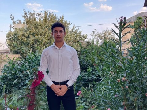 “Təhsilimi əvvəl Azərbaycanda, sonra isə xaricdə almaq istəyirəm”-IV qrup üzrə ölkə birincisi  
