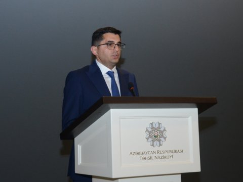 Azərbaycan dilinin tədrisində nəyi dəyişməli?  