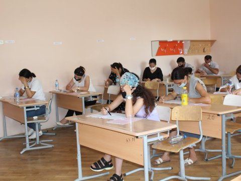 ARTİ-nin Təhsil işçilərinin peşəkar inkişafı mərkəzi (TİPİM) tərəfindən imtahan təşkil olunub.  