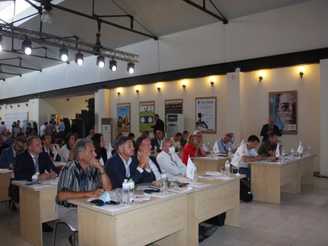 ADNSU Ukraynada keçirilən festivalda mükafata layiq görülüb