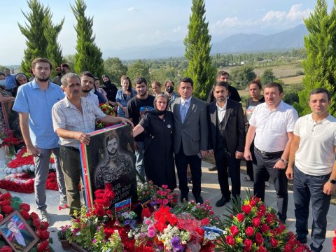 Şəhid Aqil Mirzəyevin diplomu ad günündə ailəsinə təqdim edildi-FOTO