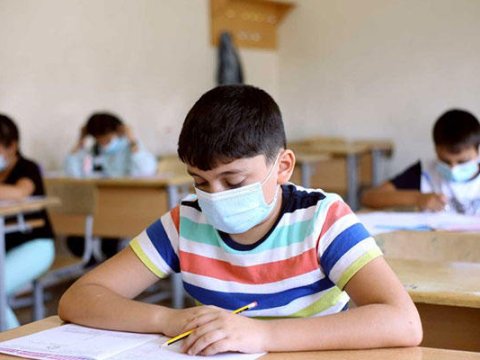 Şagirdlər üçün maska taxmaq məcburidir? - Rəsmi AÇIQLAMA  