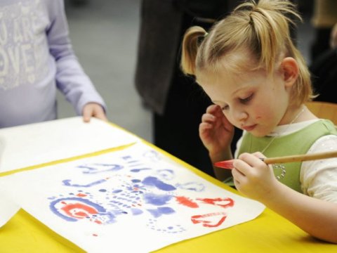 Rəsm çəkməyin uşaq inkişafına faydaları  - Maraqlı 