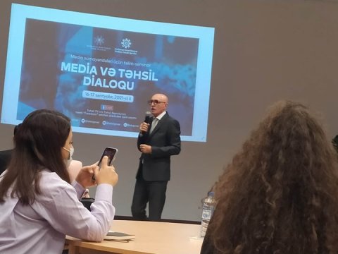  “Zəfər tarixi” dərsliyi nə zaman istifadəyə veriləcək?-Nazir müavini açıqladı