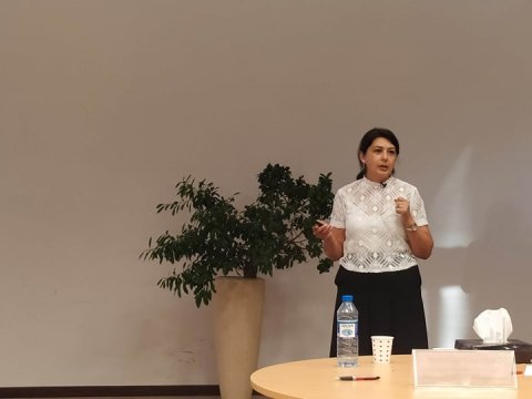 Müəllimlər üçün İKT təlimlərinin keçirilməsi düşünülür-İlahə Rəsulova