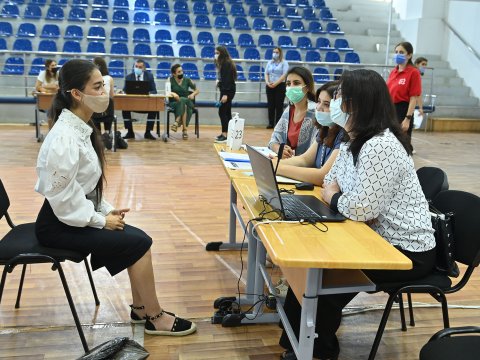 Müddətli müqavilə ilə işə qəbulu üzrə növbəti vakansiya seçimi başlayır  