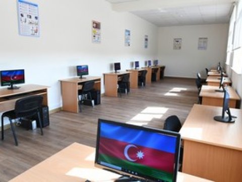 Mehriban Əliyeva Binədə yeni inşa edilən məktəbdə yaradılan şəraitlə tanış olub FOTO