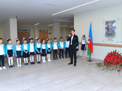Məktəblərdə Zəfər muzeyi və xatirə lövhəsinin açılış mərasimləri keçirilib-FOTO  