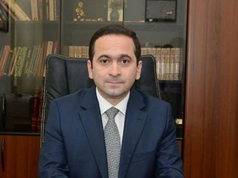 Azad Mirzəcanzadə müsahibədə ilk sualı jurnalistə verirdi-Cəsarət Valehov