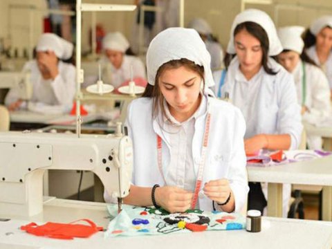 Yüksək texniki peşə təhsilini bitirən şəxslərə subbakalavr dərəcəsi veriləcək  