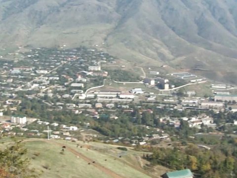 Hadrut qəsəbə  məktəbinin direktoru: “Oradakı dərslərimizi səbirsizliklə gözləyirəm”  