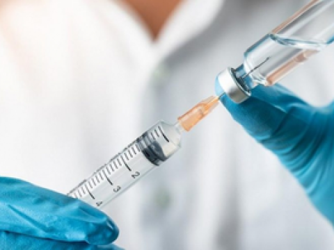 Şagirdlərin vaksinasiyası BU ŞƏXSLƏRİN razılığı ilə həyata keçiriləcək  