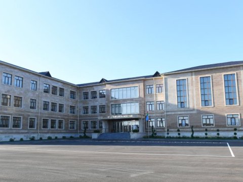 Özəl məktəbin şagirdləri koronavirusa yoluxdu, lakin sinif distant təhsilə keçmədi - SƏBƏB