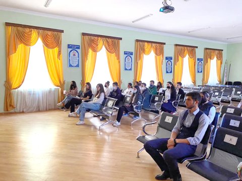 Paytaxt məktəbliləri zərərli vərdişlərə qarşı maarifləndirilir  