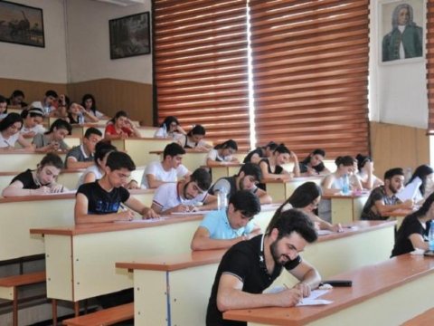 Bu universitetdə daha bir qrup distant təhsilə keçdi