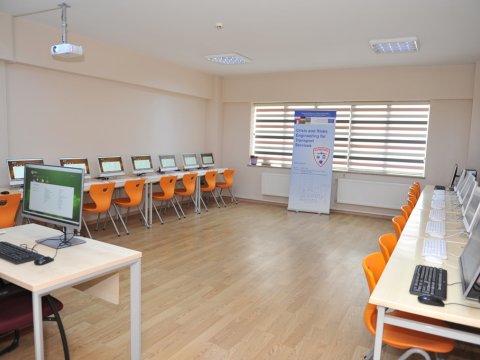 BMU-da CRENG laboratoriyası yeni avadanlıqlarla təchiz olunub  