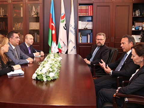 İtaliyanın “Maire Tecnimont Group” şirkətinin rəhbərliyi BANM-da olub-FOTO