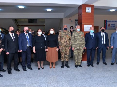 Bakı və Şuşa məktəbi arasında saziş imzalanıb və ağacəkmə aksiyası keçirilib  