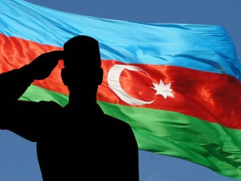 Bu məktəblərə Polad Həşimov, İlqar Mirzəyev və Şükür Həmidovun adları verildi