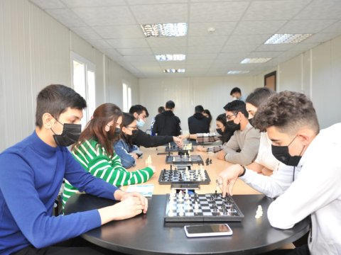 BMU-da Zəfər gününə həsr olunmuş şahmat turnirinə start verilib  