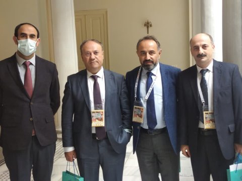 BMU-nun alimi İstanbulda keçirilən beynəlxalq simpoziumda çıxış edib  