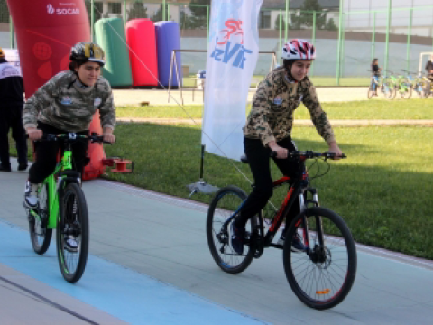 Bakı şəhər məktəbliləri arasında “Zəfər kuboku” yarışı keçirilib