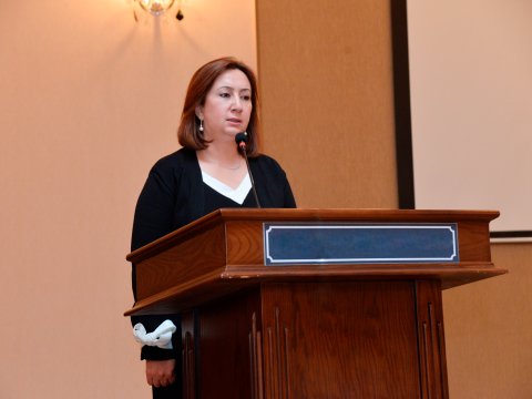 Təhsil işçilərinə təltiflər təqdim edilib-FOTO  