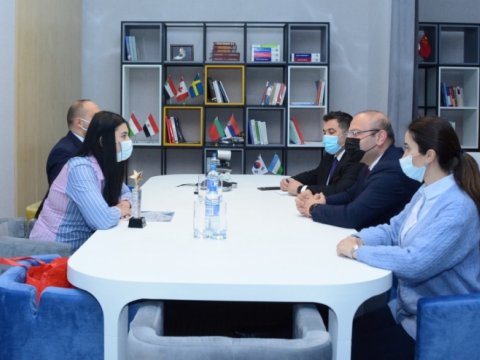 UNEC Avrasiya universitetləri reytinqi üzrə mükafata layiq görülüb