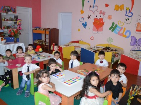 Gürcüstanda azərbaycanlılar gürcü dilini bağçadan öyrənəcəklər  