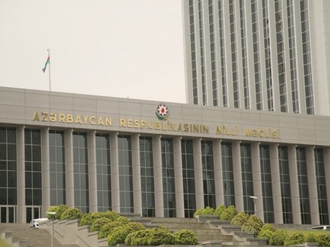Azərbaycan parlamentinin yaranmasından 103 il ötür