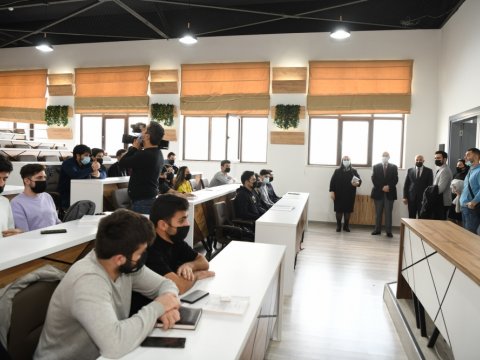 Polşalı alim ADNSU-da tədris prosesini yüksək qiymətləndirib  