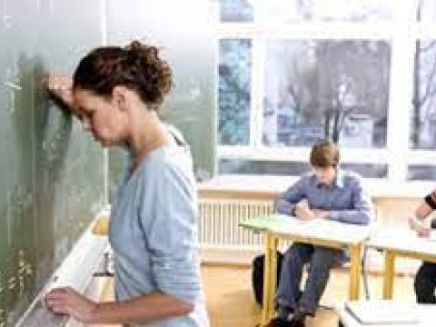 Bu şəxslərin pedaqoji fəaliyyətlə məşğul olmaq hüququ YOXDUR