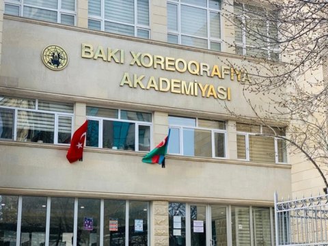 Xoreoqrafiya Akademiyasının bir qrup əməkdaşı rektor əvəzindən nazirə şikayət edib