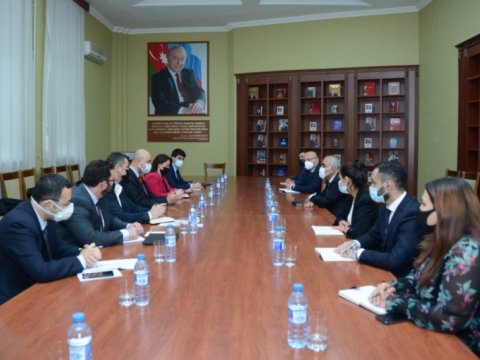 UNEC ilə İslam İnkişaf Bankı arasında əməkdaşlıq imkanları müzakirə olunub