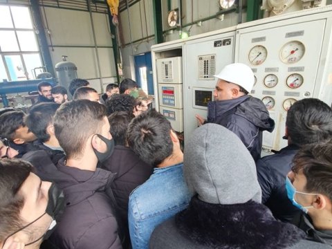 ADNSU tələbələri təcrübə sınaq dərslərini istehsalat müəssisəsində keçiblər