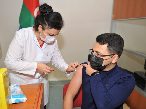 BMU-da növbəti vaksinasiya kampaniyası təşkil olunub  