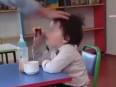 Polis şöbəsinin təhqiqat qrupu bağçadadır, tərbiyəçi sorğuya CƏLB OLUNUB