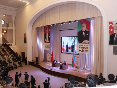 AzTU-da Azərbaycan-Türkiyə diplomatik münasibətlərinin 30 illiyi qeyd olunub-FOTO  